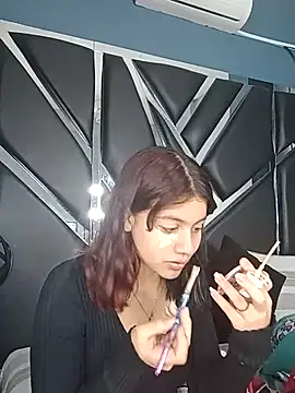 Julieth brown  online show from 09-19-25, 07:25