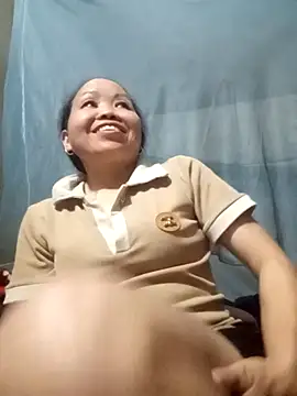  YooY  online show from 09-14-25, 03:11