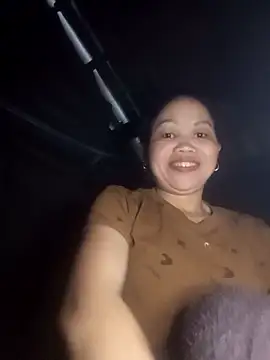  YooY  online show from 10-16-25, 01:17