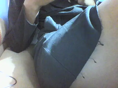 Moongodessy online show from 10-31-25, 11:44