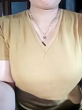Candy-bae online show from 10-15-25, 07:08