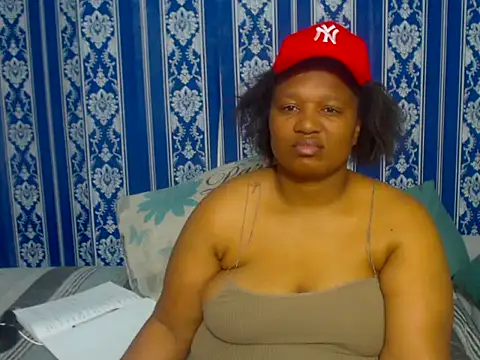 JUICEYLIPS333 online show from 11-07-25, 06:19