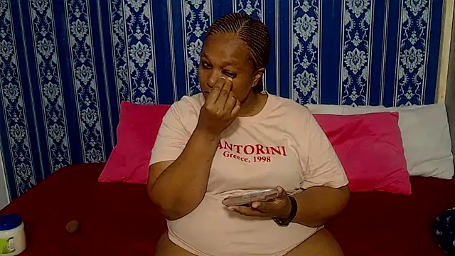 JUICEYLIPS333 online show from 12-04-25, 05:54