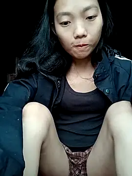 Snapshot of Ananine chatting on 05-03-26, 11:44 Ananine online show from 05-03-26, 11:44