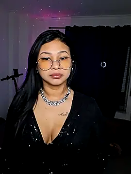 Snapshot of Tigresa23 chatting on 05-04-26, 01:56 Tigresa23 online show from 05-04-26, 01:56