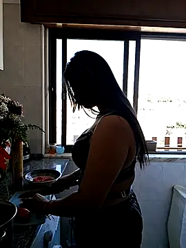 Snapshot of Tigresa23 chatting on 05-28-26, 01:30 Tigresa23 online show from 05-28-26, 01:30