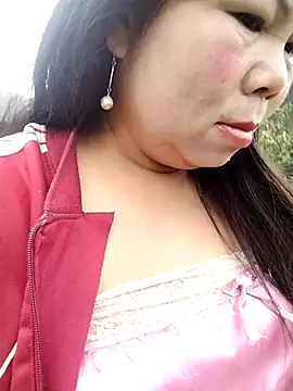 lusy-00 online show from 02-18-26, 02:07