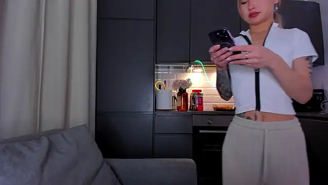 baobei03 online show from 11-27-25, 01:02