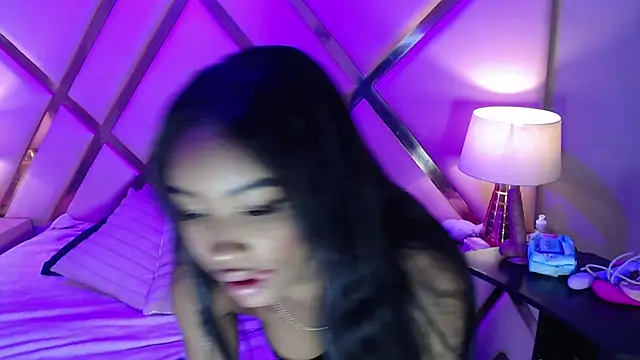 JulitPink online show from 11-09-25, 11:52