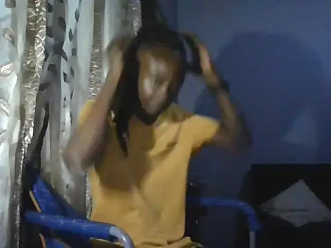 Nykho17 online show from 10-19-25, 06:19