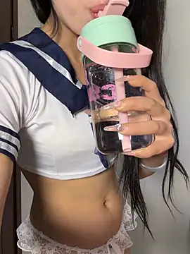 jingjing005 online show from 03-18-26, 10:29