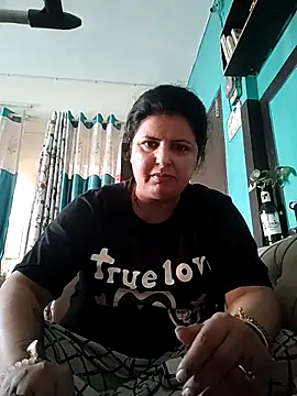 Snapshot of Jann_Riya333 chatting on 09-10-25, 02:55 Jann Riya333 online show from 09-10-25, 02:55