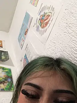 Snapshot of Celeste_MC chatting on 12-01-25, 07:13 Celeste MC online show from 12-01-25, 07:13