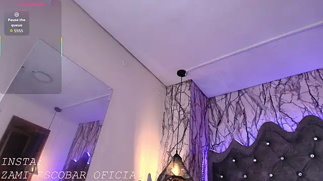 Zami Escobar of online show from 04-21-26, 05:28