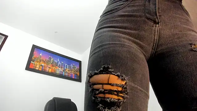 Ms lunaRose online show from 11-30-25, 10:36