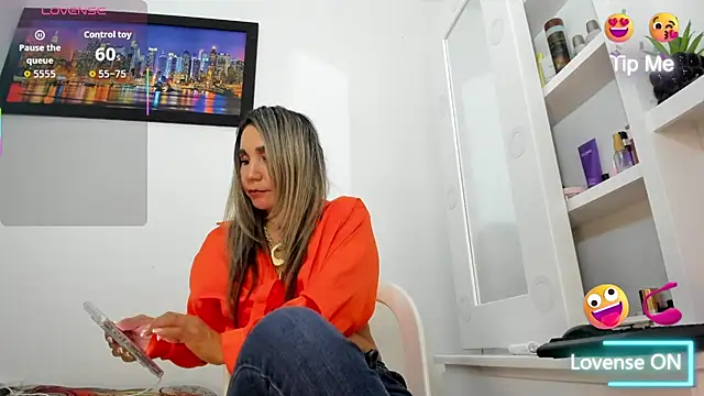 Ms lunaRose online show from 02-21-26, 02:23