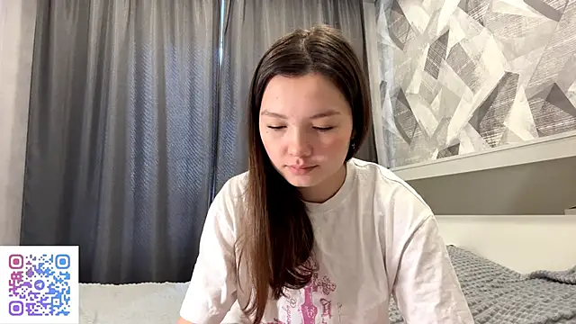 KiraVelvet online show from 11-08-25, 09:20