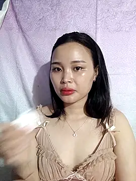 Snapshot of Lili_lovely chatting on 10-01-25, 01:11 Lili lovely online show from 10-01-25, 01:11