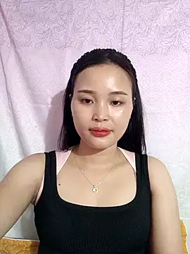 Snapshot of Lili_lovely chatting on 10-09-25, 01:25 Lili lovely online show from 10-09-25, 01:25