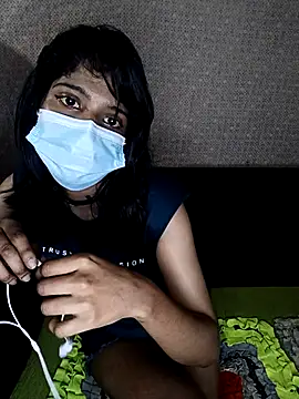 Snapshot of emali_baba chatting on 09-27-25, 05:12 emali baba online show from 09-27-25, 05:12