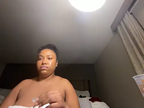 princesslivv online show from 02-16-26, 08:43