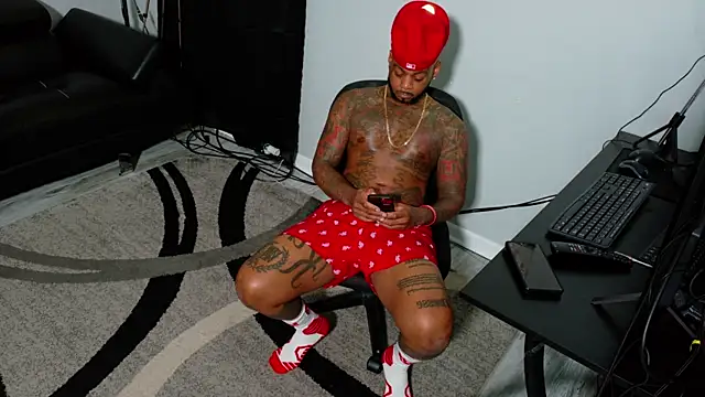 SLANGONDEMHOES online show from 11-27-25, 05:15