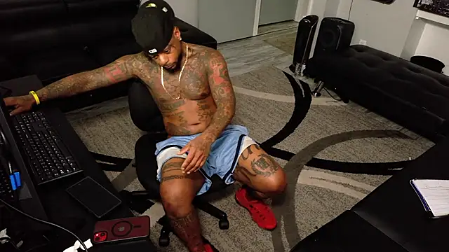 SLANGONDEMHOES online show from 02-26-26, 07:24