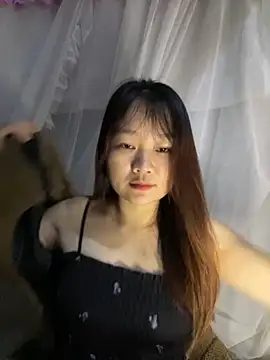 Hinne07 online show from 12-04-25, 01:26