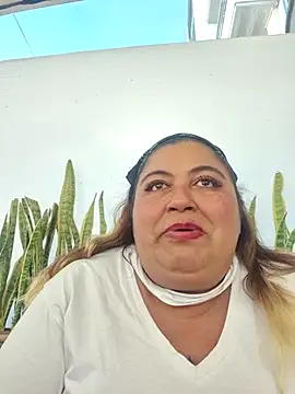 curvy diva  online show from 09-22-25, 09:39