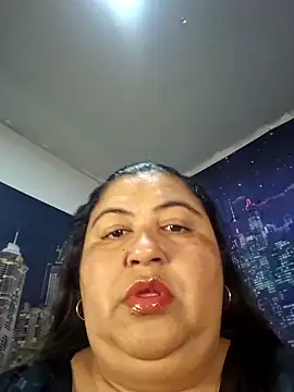 curvy diva  online show from 04-17-26, 09:56