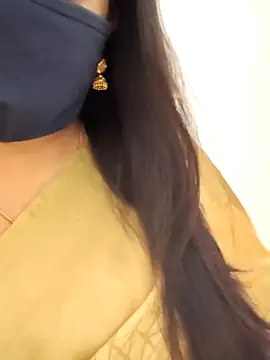 Snapshot of saritha29 chatting on 05-12-26, 04:37 saritha29 online show from 05-12-26, 04:37
