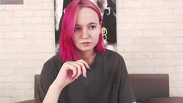 Ericha Stone online show from 09-09-25, 08:03