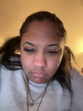 StylishEchium online show from 04-19-26, 08:44