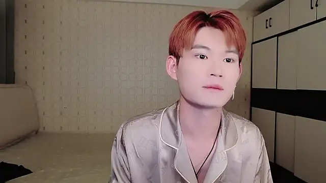 Snapshot of Dancer03 chatting on 09-11-25, 01:55 Dancer03 online show from 09-11-25, 01:55