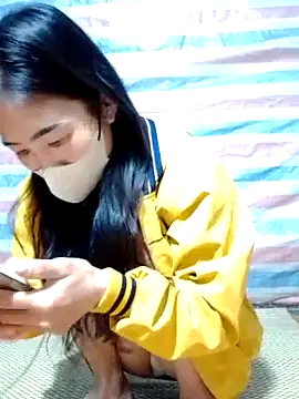 Snapshot of Georgia_here chatting on 11-18-25, 11:59 Georgia here online show from 11-18-25, 11:59