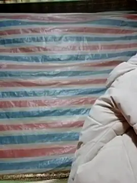 Snapshot of Georgia_here chatting on 11-30-25, 12:36 Georgia here online show from 11-30-25, 12:36