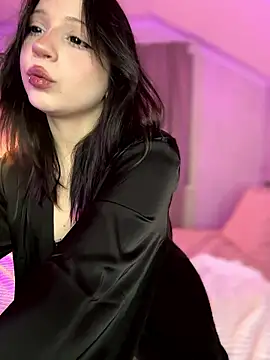 YourLittleDevil online show from 01-12-26, 05:45