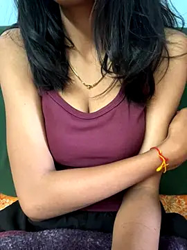 Snapshot of joyajaan911 chatting on 10-11-25, 02:33 joyajaan911 online show from 10-11-25, 02:33