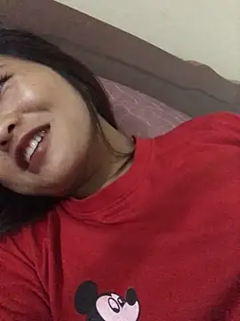 Snapshot of LiLy-0477 chatting on 09-11-25, 12:22 LiLy-0477 online show from 09-11-25, 12:22