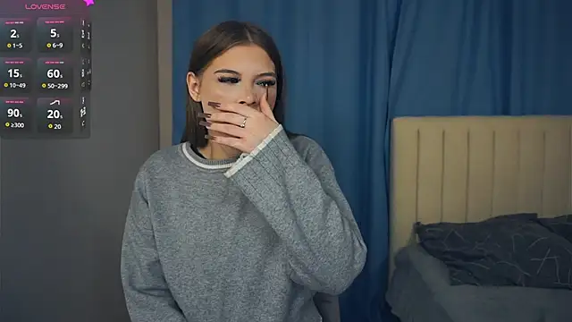 LilyHeupel online show from 10-24-25, 07:05