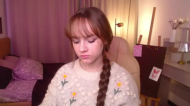 Jamie Chung online show from 11-22-25, 01:04