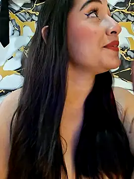 Snapshot of Alisson_Morgann chatting on 04-26-26, 03:32 Alisson Morgann online show from 04-26-26, 03:32
