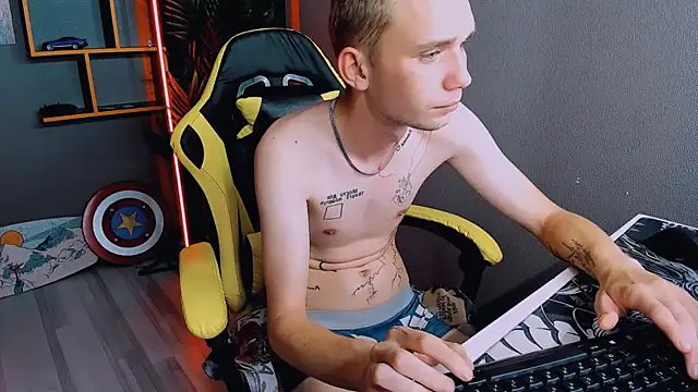 TimBlaks online show from 09-13-25, 04:12