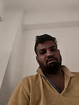 vinay smalldick online show from 04-17-26, 01:52