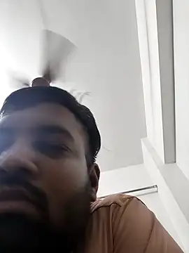 Snapshot of vinay_smalldick chatting on 04-25-26, 01:41 vinay smalldick online show from 04-25-26, 01:41