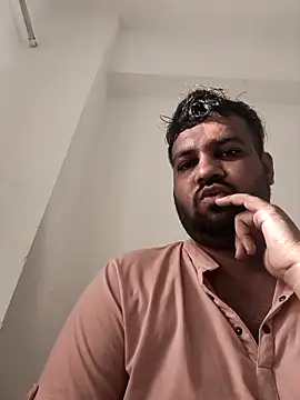 Snapshot of vinay_smalldick chatting on 05-19-26, 01:56 vinay smalldick online show from 05-19-26, 01:56
