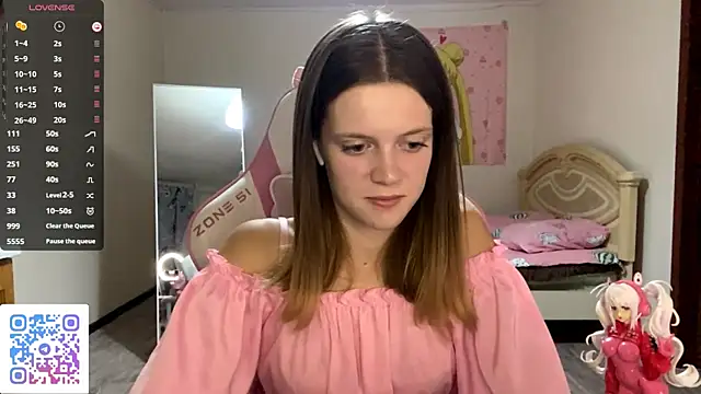 VibeQueenLucy online show from 10-01-25, 03:18