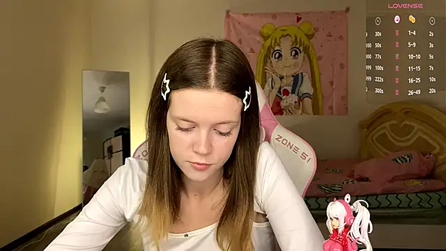 VibeQueenLucy online show from 10-28-25, 12:09