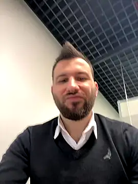 Snapshot of speddy34 chatting on 12-17-25, 06:30 speddy34 online show from 12-17-25, 06:30