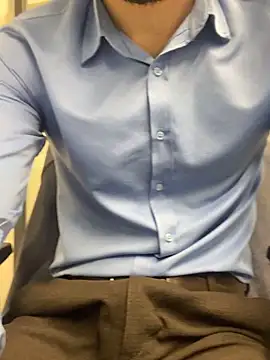 Snapshot of speddy34 chatting on 01-08-26, 06:37 speddy34 online show from 01-08-26, 06:37